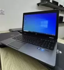 لابتوب HP ZBOOK، كارت شاشة خارجي، كور i5، رام 8 كيكا، SSD 256، شاشة 15.6 FHD مع 6 مكافئات