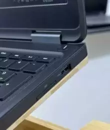 لابتوب ديل سلم 5550، i5 جيل خامس، شاشة 15.6، رام 8 كيكا، SSD 128 مع 6 مكافئات