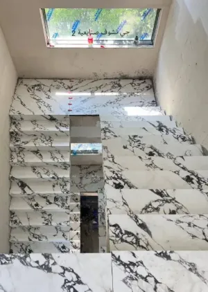 لتطبيق السيراميك لتغليف الواجهات مرمر لتطبيق الأرضيات للاستفسار 07746818071
