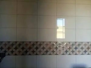 لتطبيق السيراميك لتغليف الواجهات مرمر لتطبيق الأرضيات للاستفسار 07746818071
